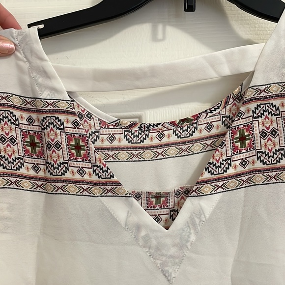 🎀LOFT EUC bundle of 2 shirts! 217 - Picture 4 of 7